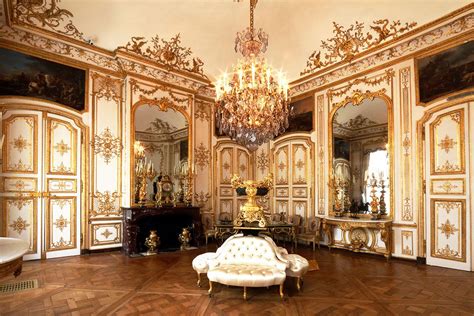 La Belle Otéro Versaillesadness Château De Chantilly Chantilly