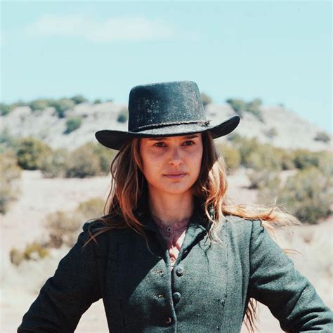 Jane got a gun is a 2015 american action western film directed by gavin o'connor and written by brian duffield, joel edgerton, and anthony tambakis. 236 best images about Women of the West on Pinterest ...