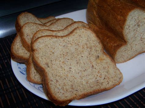 The total carbs in one slice of bread are 9g, but 4g of that is fiber, which doesn't get absorbed into your body and used for energy, so it's not counted the same way in the nutritional info. low carb | Recipes with yeast, Low carb sandwiches, Lowest carb bread recipe