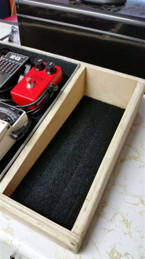 I built this pedalboard for approximately $12 not including the velcro. 60 best images about Guitar Pedal Boards on Pinterest | Drawer pulls, West coast and Homemade