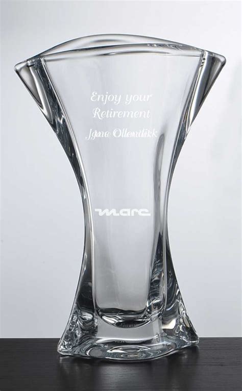 Engraved Crystal Vase With Wide Arches Crystal Vase Engraved Crystal Vase