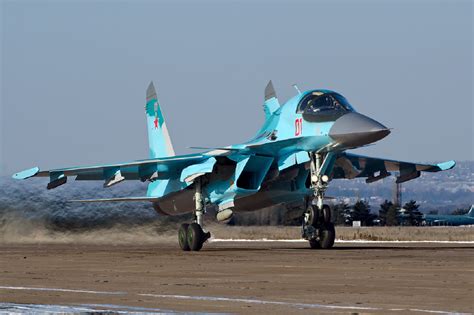 Meet The Su 34 Russias Supersonic Strike Aircraft Nato Fears The