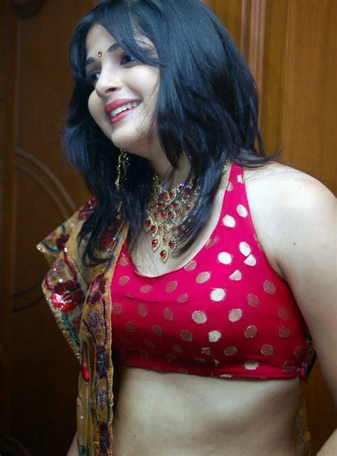 Actress Nicole Latest Hot Cleavages And Navel Show Stills Cine Gallery