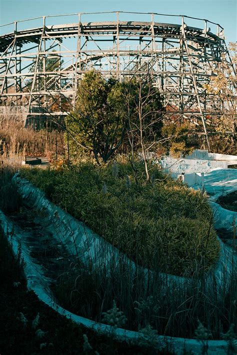 Geauga Lake Amusement Park Abandoned Amusement Parks Abandoned Theme