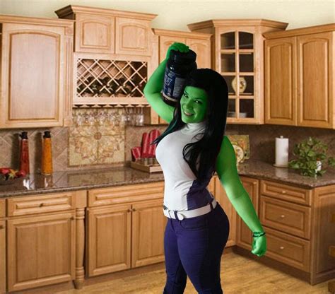 Pin By Stew Coon On She Hulk Marvel Cosplay She Hulk Cosplay Fashion