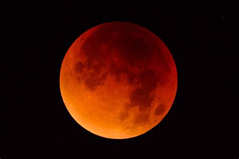 Lunar Eclipse 10 Best Places To See The Blood Moon In The Uk The