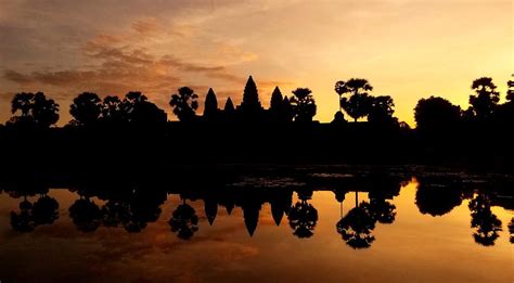 Angkor Wat Cambodia Sunrise Reflection Photograph By David Desaulnier