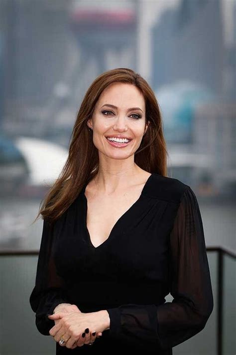 The Secret Behind Angelina Jolies Flawless Skin Huffpost Uk
