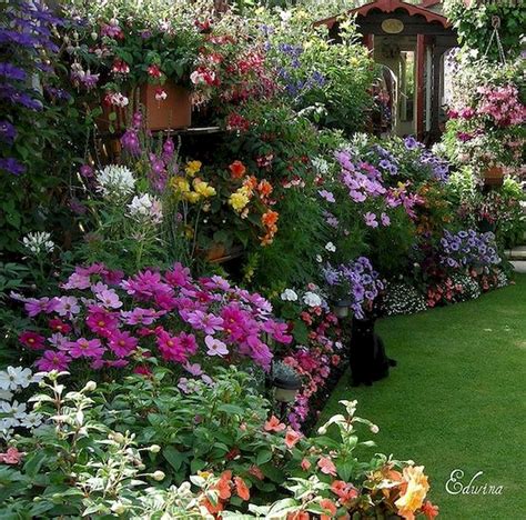 Landscape garden specialists in thailand. Beautiful Small Cottage Garden Design Ideas 110 - GooDSGN