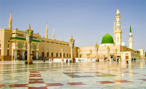 Descărcați această fotografie gratuită despre tunis medina moschee din vasta bibliotecă a pixabay de imagini și clipuri video de domeniu public. Islamische Heiligtümer