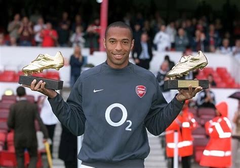 Poster Print Of Thierry Henry Arsenalwith His Golden Boot Awards