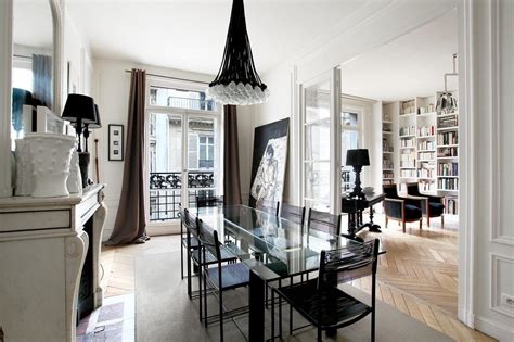 Perhaps it's your dream to own a home in the city of light or maybe you have a general interest in real estate. French Interior Design: The Beautiful Parisian Style ...