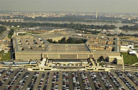 How To Get To The Pentagon For Your Tour Because Its Confusing As Hell