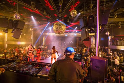 Sundrais At Drai S Nightclub Named Readers Choice Best Industry Night By Las Vegas Weekly