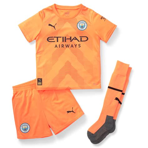Manchester City Goalkeeper Mini Kit 202223 Official Man City Store