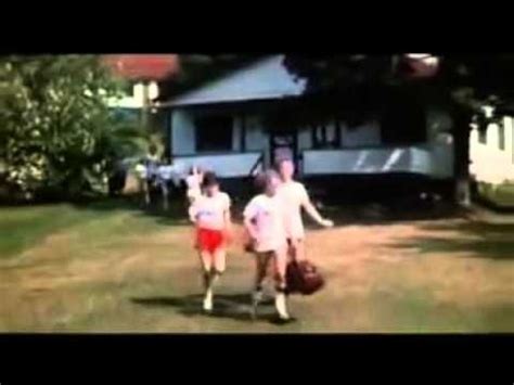 Angela baker, a traumatized and shy young girl, goes to summer camp with her cousin. Movie Review: Sleepaway Camp (1983) in 2020 | Sleepaway ...