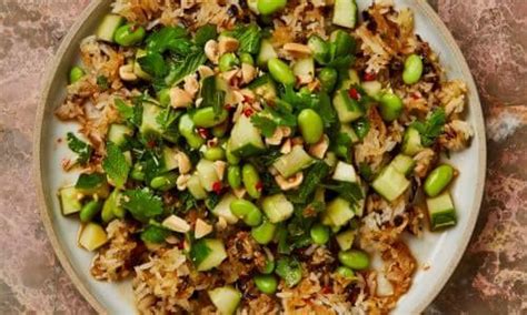 Meera Sodhas Vegan Recipe For Leek Potato And Cashew Nut Curry Vegan Food And Drink