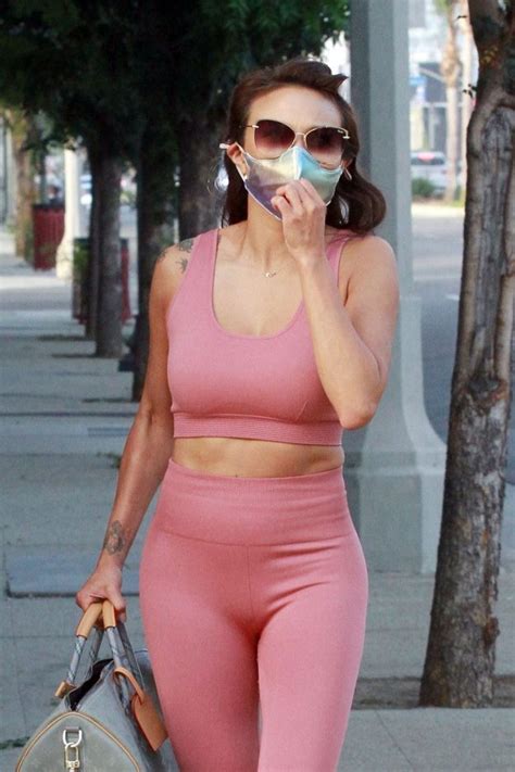 Jeannie Mai Shows Off Her Ass And Cameltoe As She Leaves The Dance