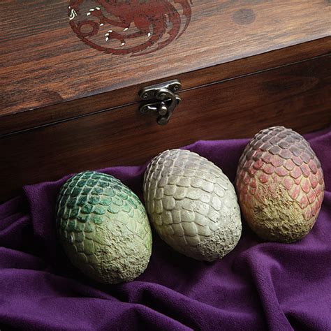 See full list on awoiaf.westeros.org Game of Thrones Dragon Eggs Collectible Set