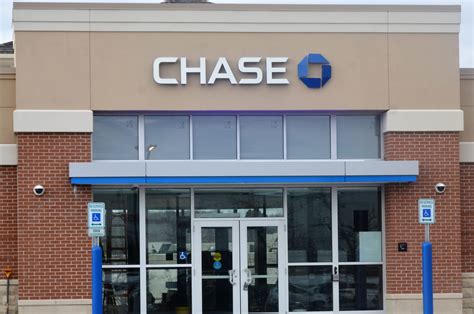 JP Morgan Chase continues Rhode Island expansion, opening two new