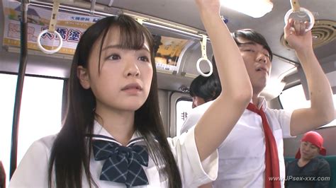 Who Is This Cute Japanese Girl On The Train Yui Nagase 1481246 ›