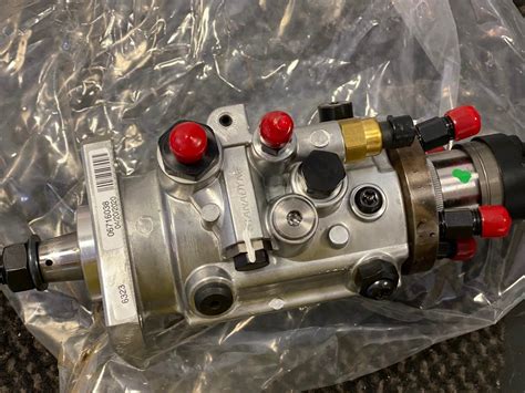 High Pressure Fuel Injection Pump John Deere Re518167 Re568071