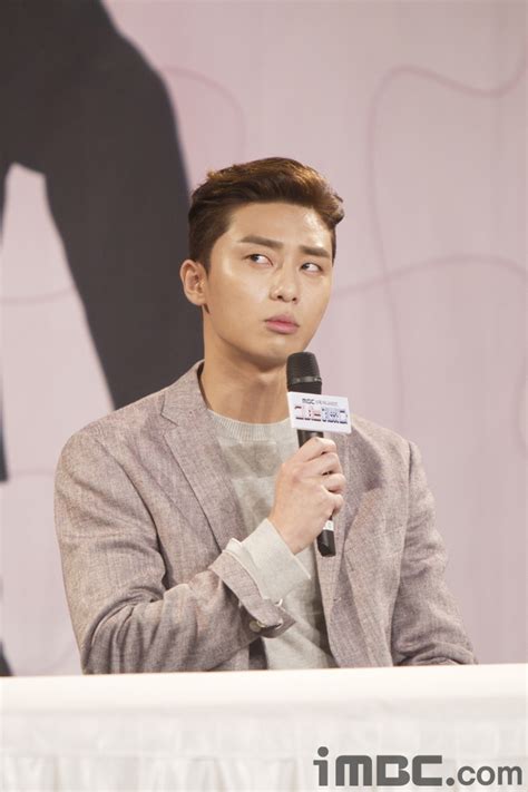 Sung joon, who used to be chubby and fainthearted, grew up into a successful and perfect looking guy. PIC 150914 Park Seo Joon at 'She Was Pretty' Drama Press ...