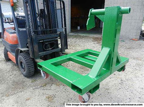 Most engines stands are fairly compact, but there are some heavier duty stands with adjustable or foldable legs. New Engine Stand - Dodge Diesel - Diesel Truck Resource Forums