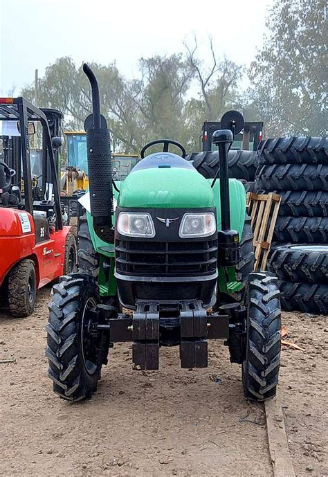 Tractor Liviano Rd 704 F Chery Bylion Año 2023 Agroads