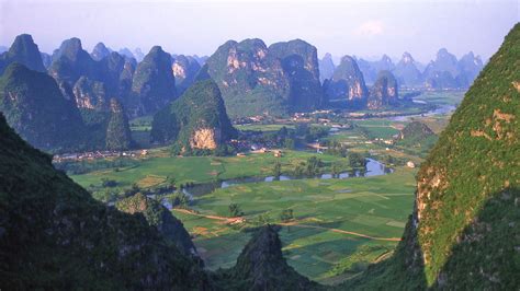 Guilin Scenery With Hills And Waters