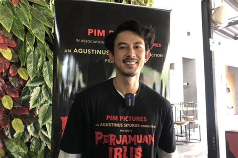 Biodata Dan Profil Fandy Christian Lengkap Dengan Karier Asmara Akun