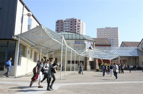 Territoire De Belfort Éducation Le Lycée Diderot De Bavilliers 90