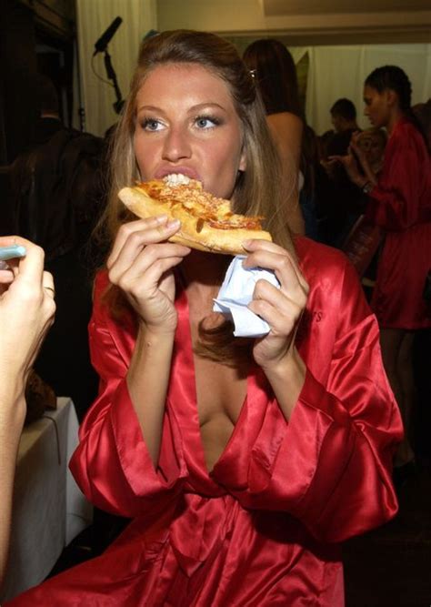 Gisele Eating Pizza Backstage At The Victorias Secret Fashion Show