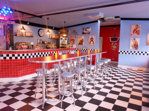 1950′s American Diner In Florence No Really Girl In Florence Diner Decor American Diner