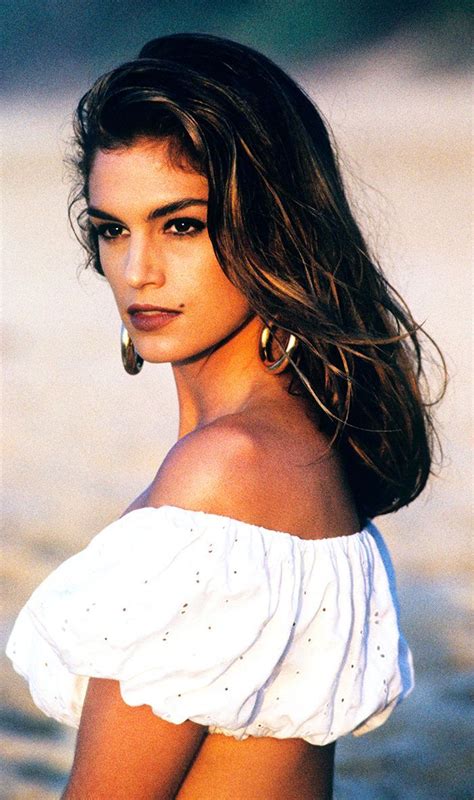 Supermodels Who Ruled The S Beauty Cindy Crawford Supermodels