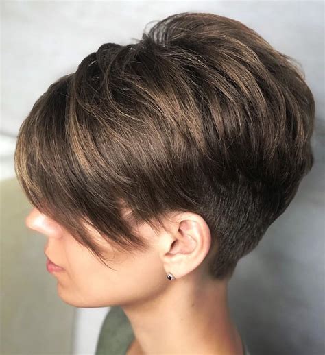 Short Hairstyles For Thick Hair Trendy In Palau Oceans