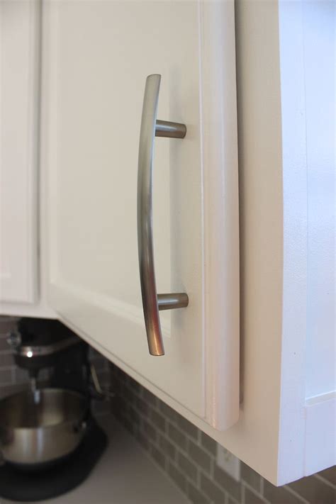 Now you have beautiful painted kitchen cabinets! How to Paint Kitchen Cabinets | Painting kitchen cabinets ...
