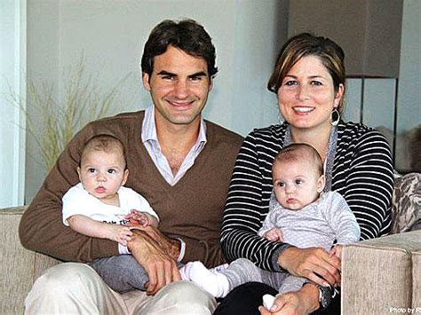 Celebrating his ninth wimbledon title, federer's children steal the show pulling faces and cheering on their dad in matching outfits. Roger Federer, Wife Mirka Expecting Third Child! - The ...