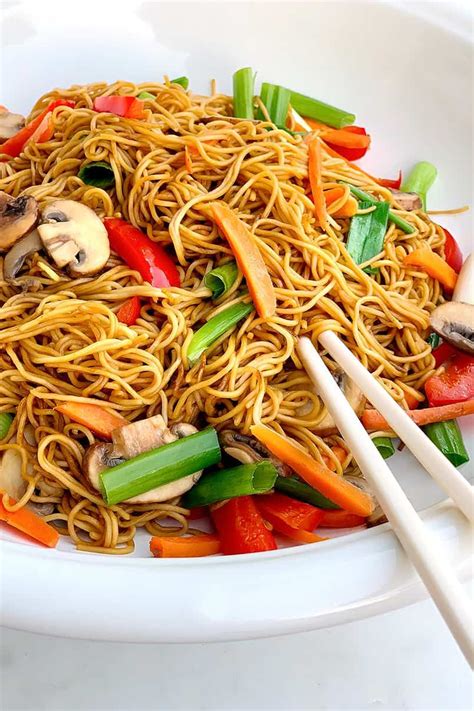 Chinese Lo Mein Noodles Recipe Asian Cooking Be Brave And Bloom