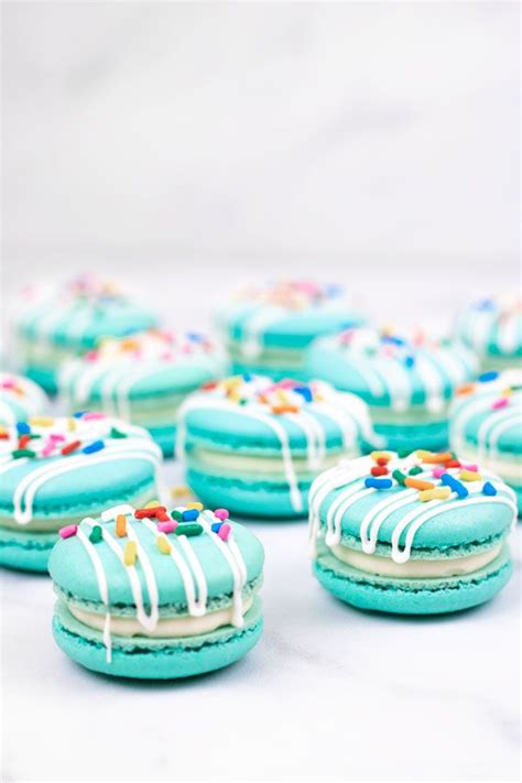 Macarons With Cream Cheese Filling The Tipsy Macaron Recipe