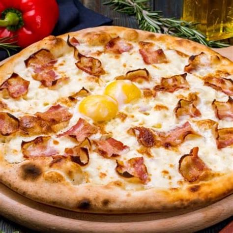 Pizza Carbonara Muy Cremosa Comedera Recetas Tips Y Consejos Para