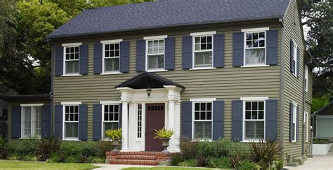Green Colonial Exterior Colonial House Exterior Gallery Behr