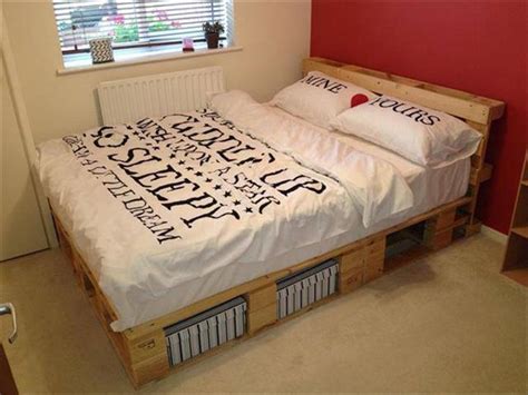 40 Creative Wood Pallet Bed Design Ideas Ecstasycoffee