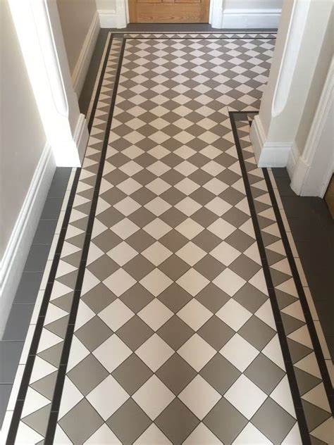 Floor Tiles For Entrance Hall 27 Flooring Ideas For Entryways The