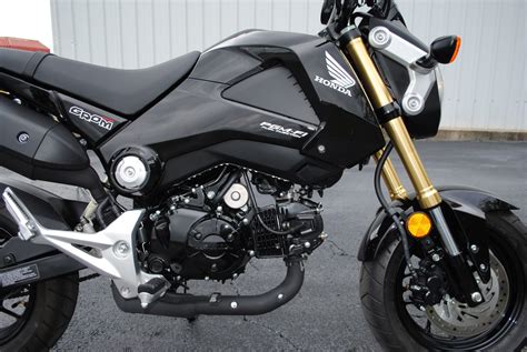 If you are a fan of street motorcycles and are looking to buy but your budget is small, then this video. 2014, Honda, Grom, 125, Grom 125, Grom125E, Street Bike ...