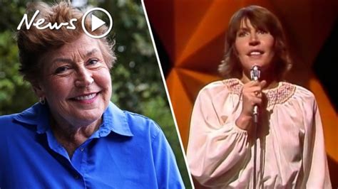 Helen Reddy I Am Woman Singer Dies Aged 78 The Courier Mail