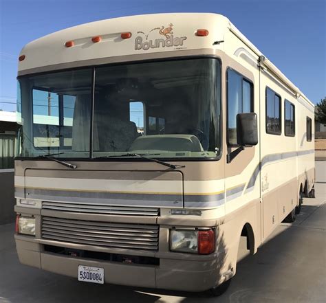 1997 Fleetwood Bounder 35 Class A Gas Rv For Sale By Owner In