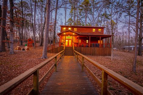 Tranquil Shores on Stocked Fishing Pond with Private Dock