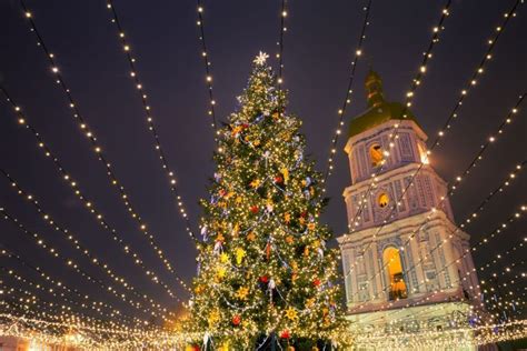 The Main Ukrainian Christmas Tree In Kyiv Is The Number 1 In Europe