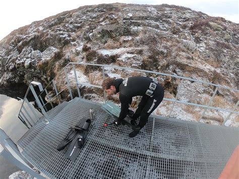 Silfra Fissure Apnea Freedive Dive Between The Continents